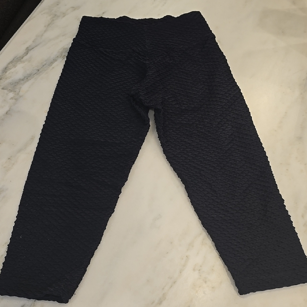 Women's capri leggings
